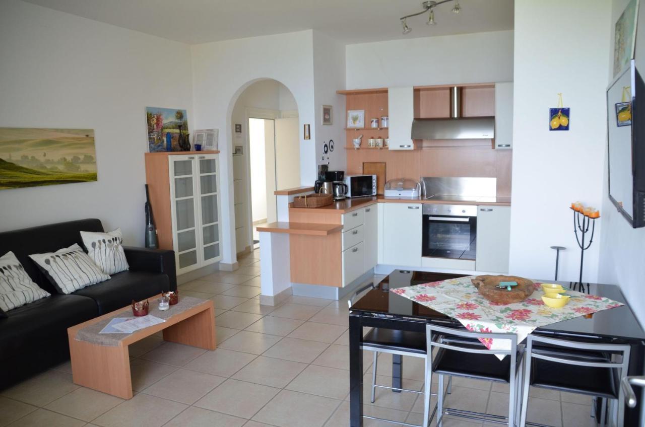 Ferienwohnung-Casa-Uta-Gardasee-Limone-Tremosine Esterno foto